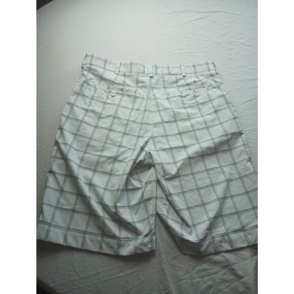 Nike Golf Dri Fit Flat Front Casual Golf Shorts Men's Size 33 Lot of 2 - Picture 11 of 11